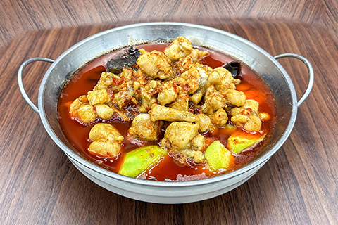 bullfrog in chili sauce 馋嘴牛蛙 <img title='Spicy & Hot' align='absmiddle' src='/css/spicy.png' /> <img title='Spicy & Hot' align='absmiddle' src='/css/spicy.png' />